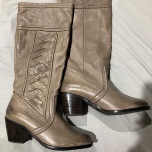 Leather Fossil boots Like new